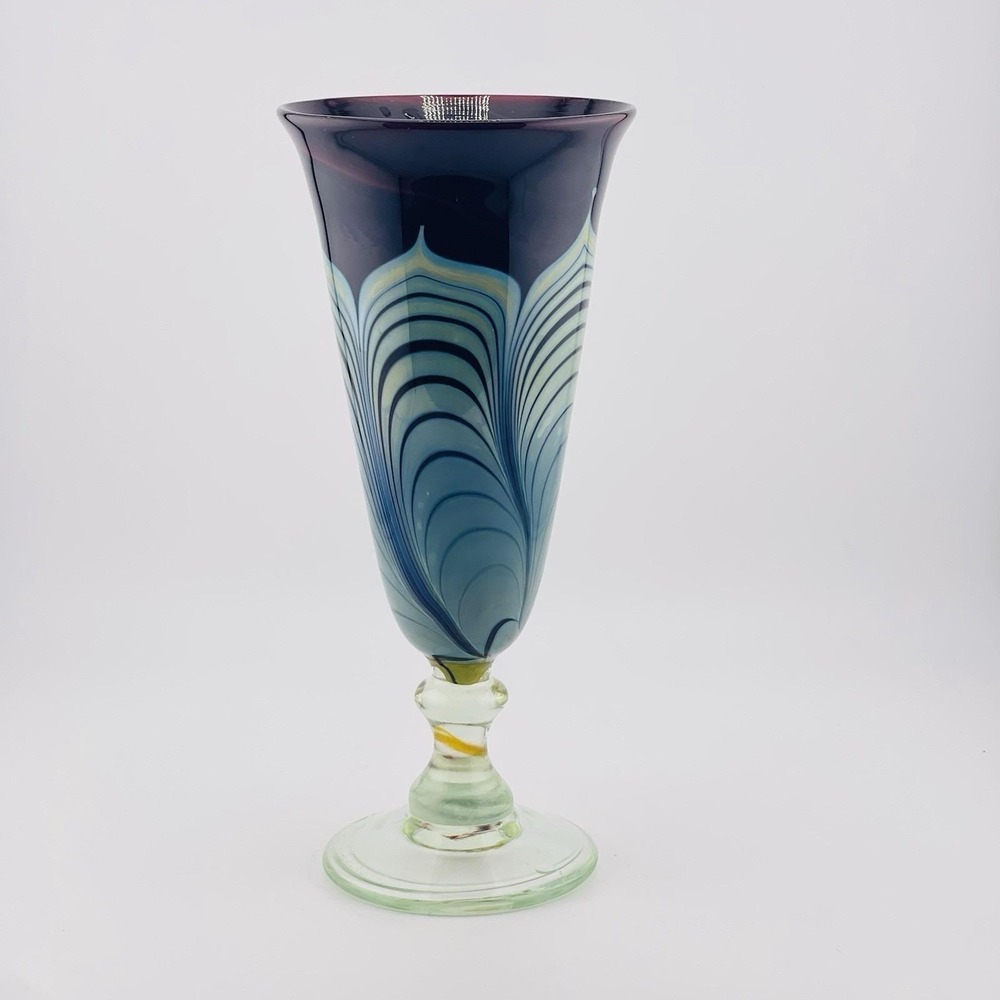 VTG 1979 John Barber Signed Pulled Feather Deep Cranberry Blue Art Glass Vase - Picture 4 of 11